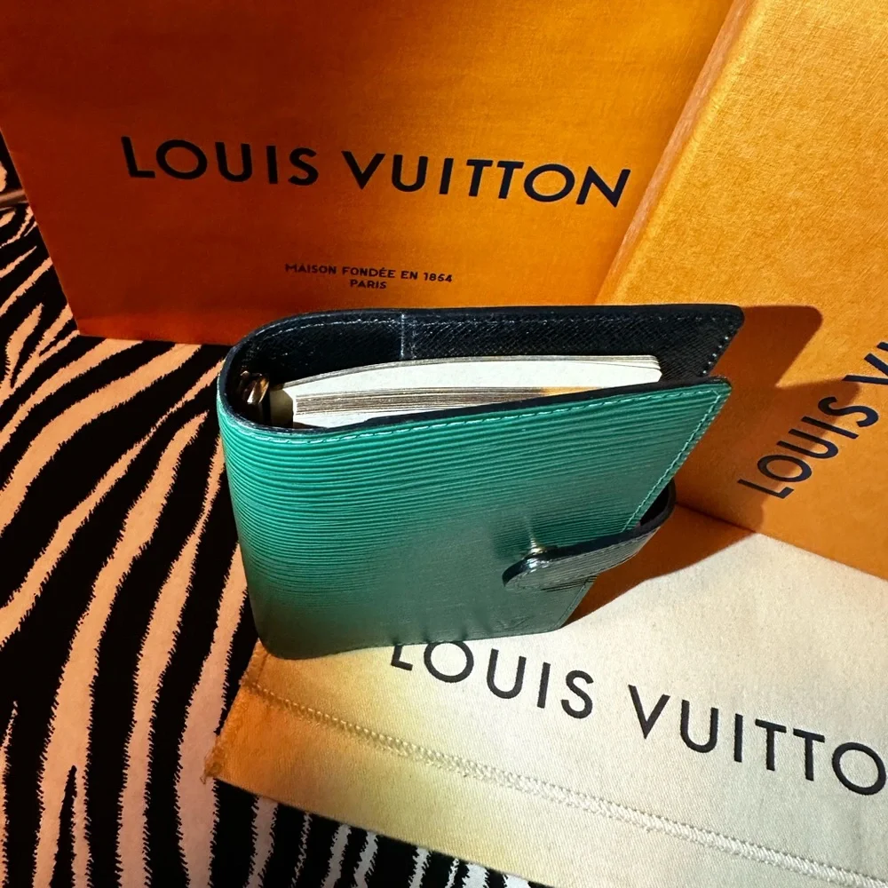 Louis Vuitton ❤️ Green Epi Leather Small Ring Agenda Cover~ Pre ❤️Loved - Picture 8 of 16